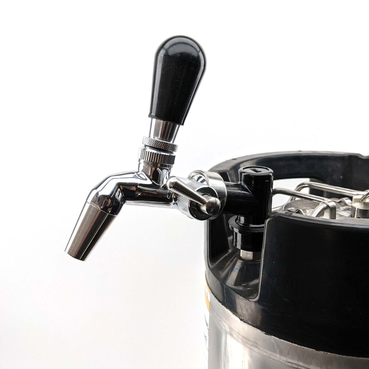 Ball Lock Disconnect (Black/Liquid) - with Integrated Tap Shank and Collar